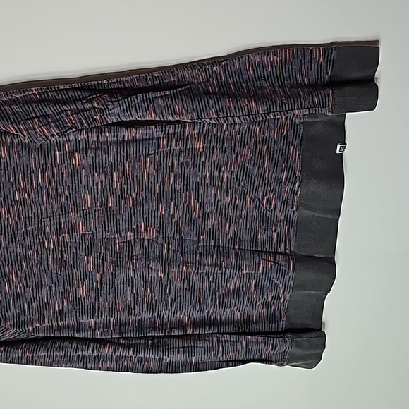 Roxy XL purple and gray long sleeve shirt - Picture 3 of 7